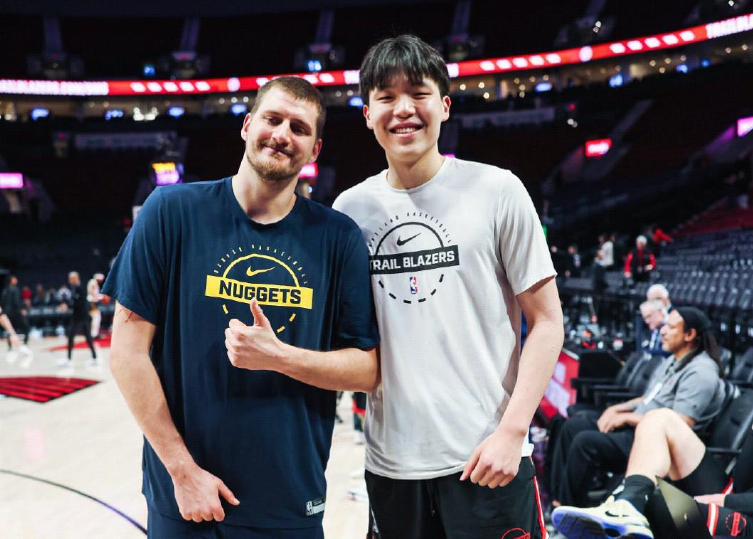 kaiyun-杨瀚森谈与约基奇交流感受：练了十几分钟的英语全用上了