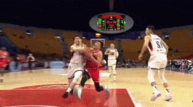 开云体育app-No！郭艾伦痛哭！合同年突发伤病......